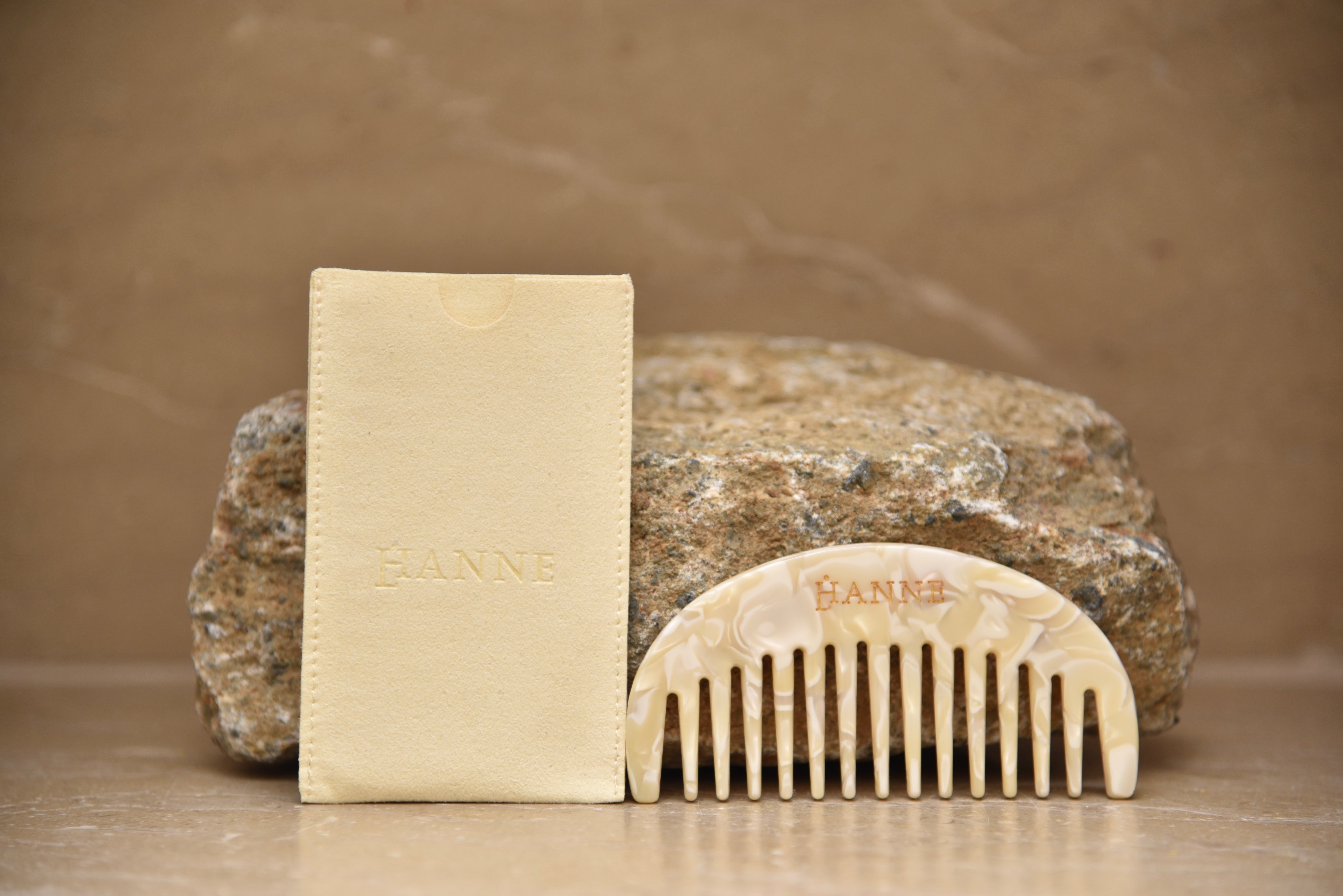 Luxury Haar & Kopfhautkamm