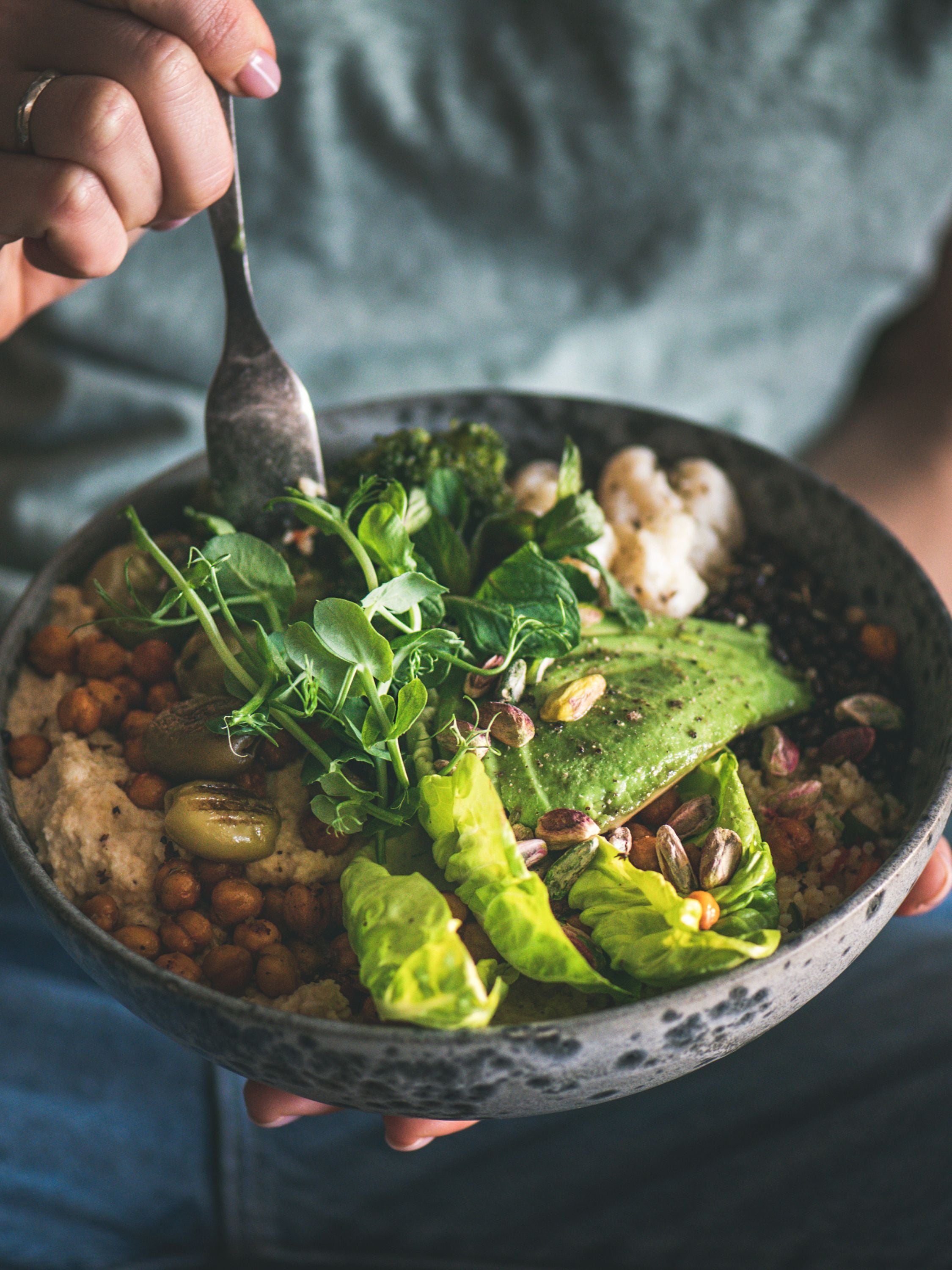 Essen für die Haare - Wie Ernährung Deine Haarpflege und Kopfhaut beeinflusst